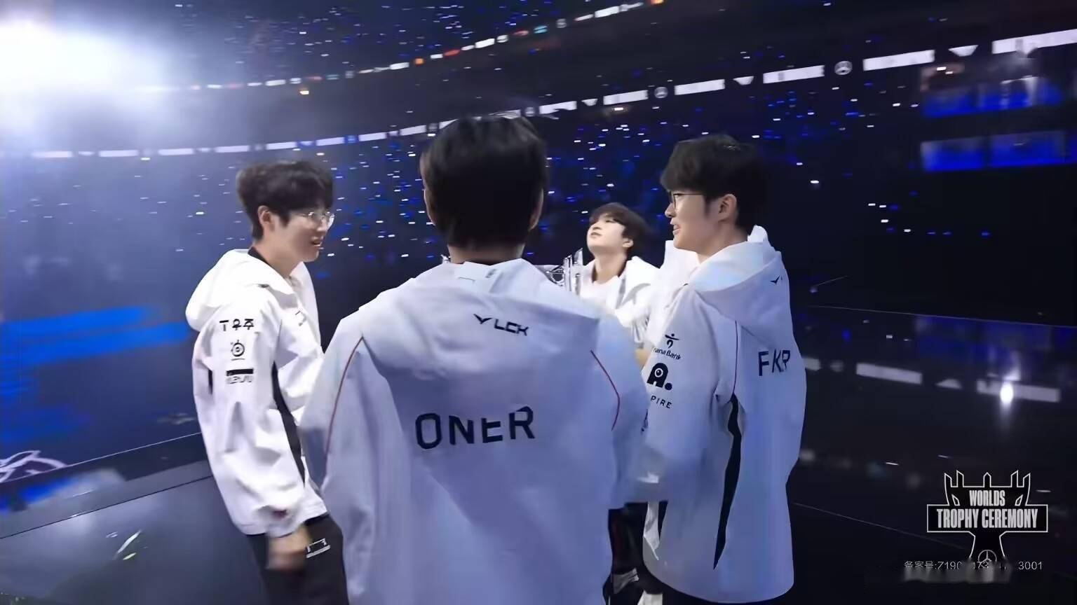 九游官方入口Faker意外战胜RNG，刷新纪录引爆全场！